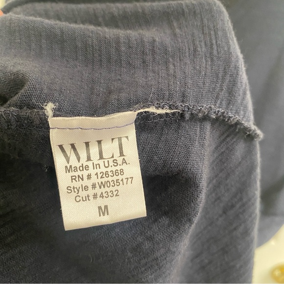 WILT clothing black tee dress v neck raw layered hem detailing size Medium - Picture 4 of 7